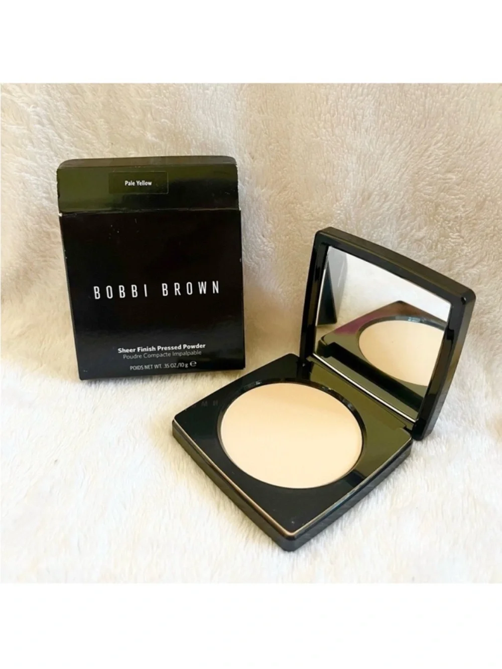 Bobbi Brown Sheer Finish Powder # Pale Yellow